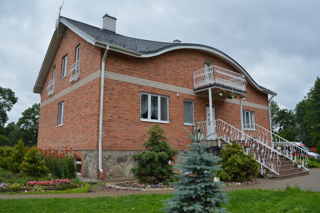 Guest House Kalnu Pupoli Šenheida Bagian luar foto