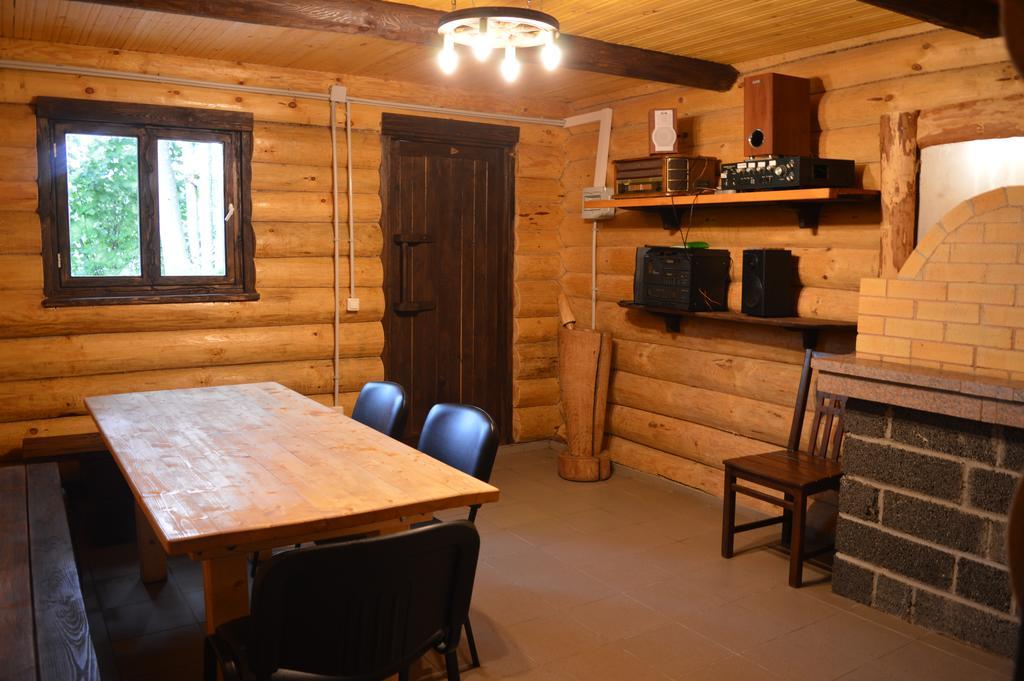 Guest House Kalnu Pupoli Šenheida Bagian luar foto